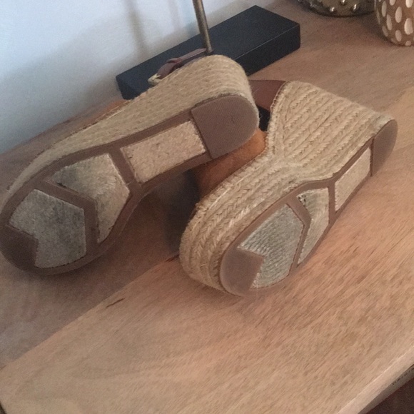 Marc Fisher Ltd Adelyn wedge - Picture 6 of 7